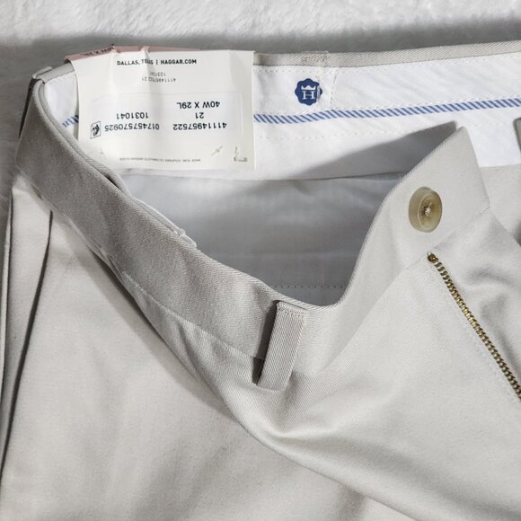 Haggar Men's Work To Weekend Khaki Flat Front Pant Classic Fit 40W X 29L - Picture 8 of 12